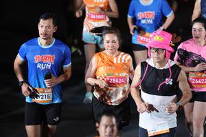 BIB: 7215, 26100, 211, 28424, 9723, 26422
                            <button type="button" onclick="openModal(23021074)" class="btn btn-primary btn-sm float-right btn-popup" data-toggle="modal" data-target=".modal-high-quality">
                        <i class="fas fa-shopping-cart"></i> Add to Cart
                    </button>
                                            <button type="button" onclick="isThisMe(23021074, true)" class="btn btn-success btn-sm float-right btn-popup btn-isme hidden" data-toggle="tooltip" data-placement="bottom" title="นี่คือรูปของคุณใช่ไหม คลิกที่นี่เพื่อเอาเข้าอัลบั้ม">
                        <i class="fas fa-plus"></i> Add to album
                    </button>
                    <button type="button" onclick="isThisMe(23021074, false)" class="btn btn-warning btn-sm float-right btn-popup btn-isnotme hidden">
                        <i class="fas fa-ban"></i> Remove from album
                    </button>